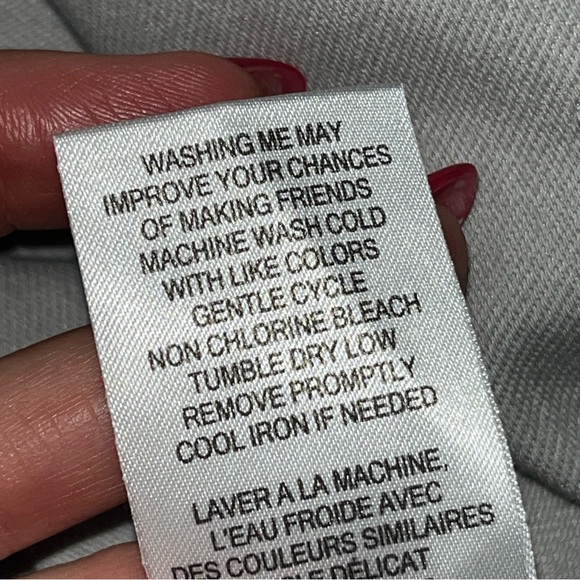 Travis Mathews Light GRAY golf POLO Shirt ALBANY On Sleeve Blue Chest Stripes M - Picture 3 of 15